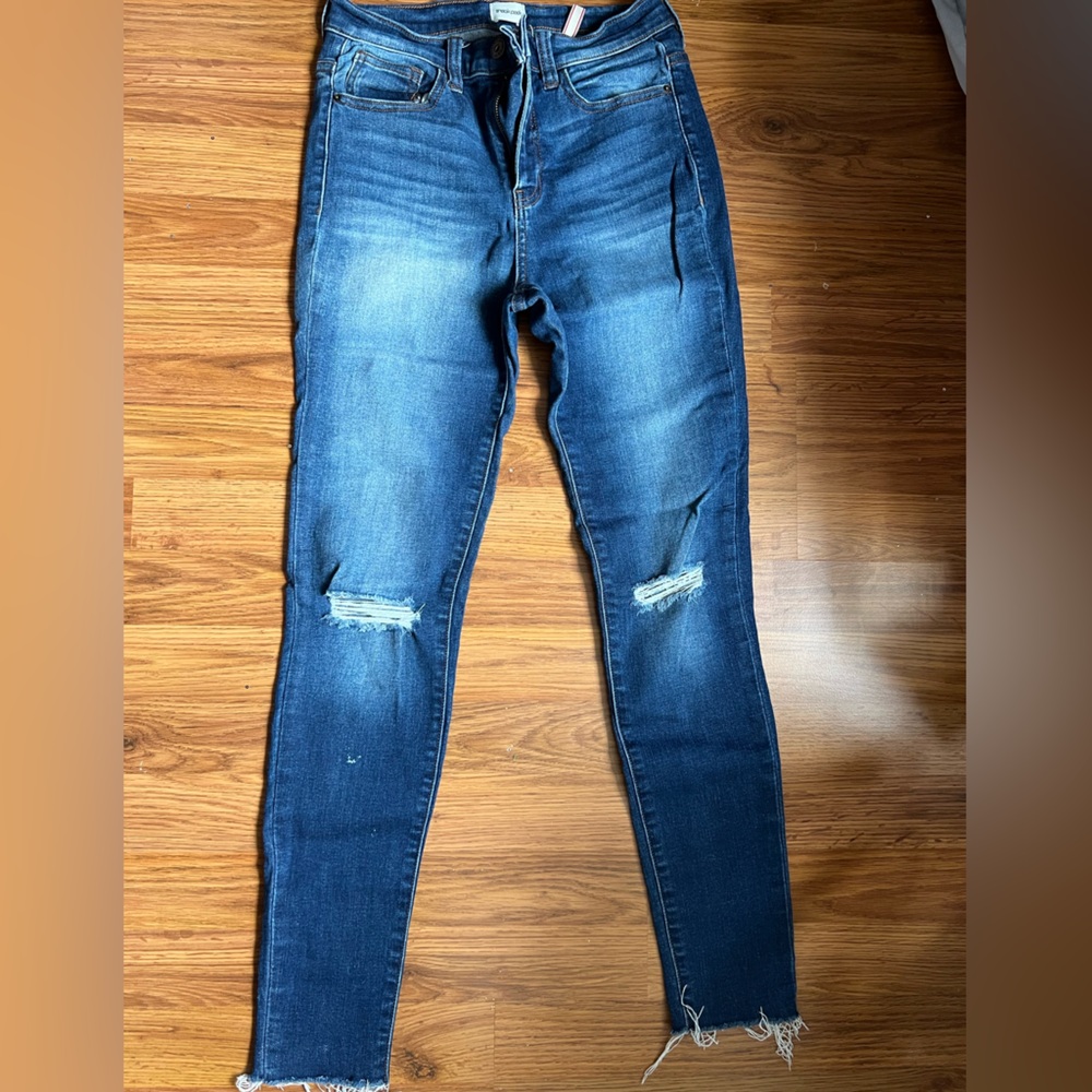 Sneak Peek High Rise Jean